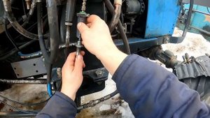 Погрузчик метал фах 219-2 ремонт распределителя