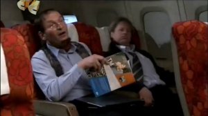 10 миниатюр. 6 кадров в салоне самолета(1).