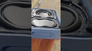 jbl go Essential bass test