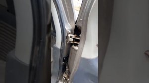 Сузуки витара эскудо двери сами закрывает центральный замок