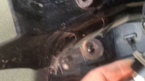 Снимаем заднюю блок-фару на Lada X-Ray. Замена лампочки стоп-сигнаьа  Первая поломка на 66 тыс. км.