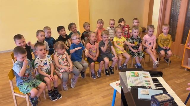 КОЛОБОК В ГОСТЯХ У РОМАШЕК смотреть онлайн