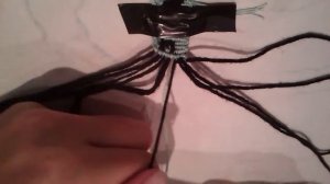 Урок 1. Как плести фенечку прямым плетением.