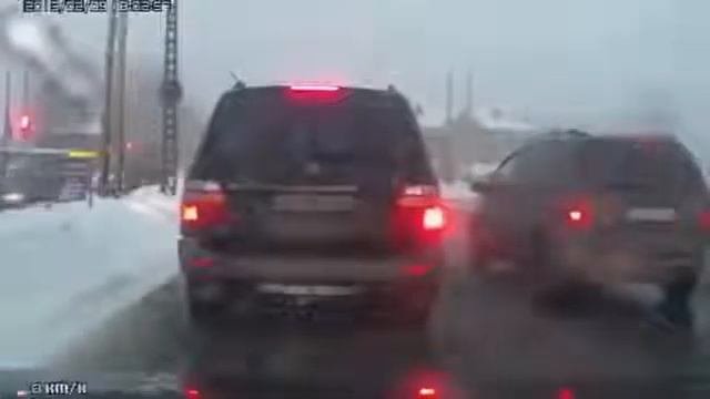 ПОДРЕЗАЛ НА КРУЗАКЕ