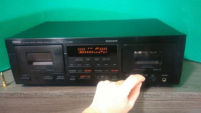 Yamaha KX-W592 смотреть онлайн