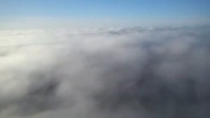 Полет над облаками на парамоторе