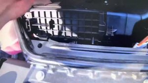 Volkswagen ID4 замена воздушного фильтра салона.