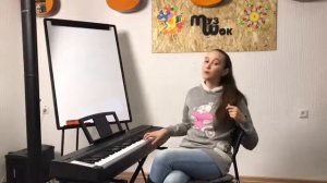 Трезвучия 2 и 6 ступеней. Уроки сольфеджио в МузШок.