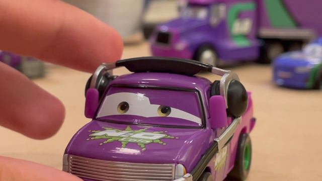 Mattel Disney Cars N2O Cola Crew Chief (Piston Cup Team) Tom Miles Cancelled Prototype Manny смотреть онлайн