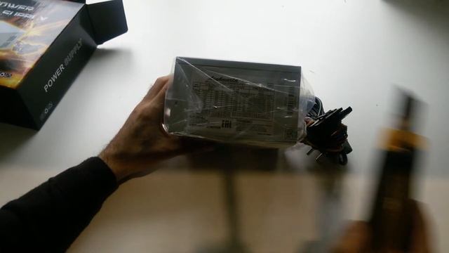 Блок питания LinkWorld ATX 350W LW2-350W (LPE) case (24+4pin) 80mm fan 2xSATA RTL смотреть онлайн