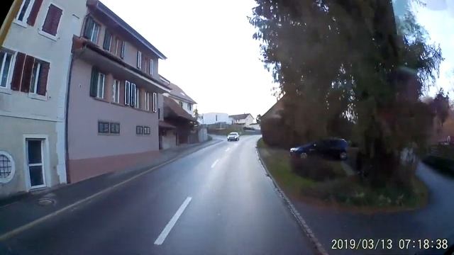 Швейцария. Глубинка Швейцарии. Дороги Швейцарии