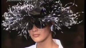"Chanel" Spring Summer 1991 Paris 2 of 3 pret a porter woman by FashionChannel
