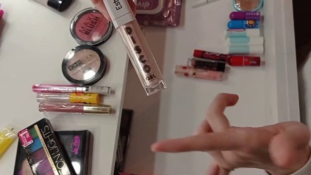 Покупки в Окее к 8 марта. Уборка в клетке. Что в туалетном столике? смотреть онлайн