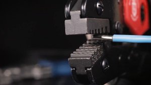 Матрица МПК-02 для опрессовки штыревых втулочных наконечников НШВИ и НШВ сечением 0.25–6 мм²