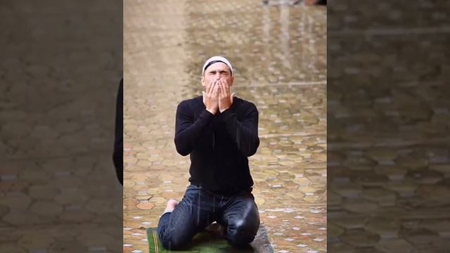 Читаете. Молитва. Скоро. Рамадан. Иншо. Аллоху смотреть онлайн