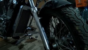 Замена водяной помпы на Honda Steed. Снимаем двигатель с мотоцикла. Устройство помпы.