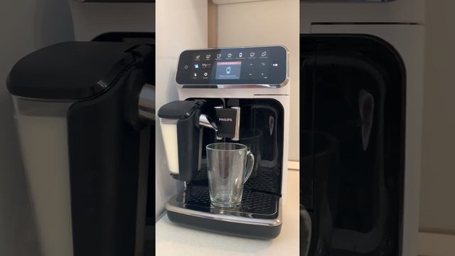 Кофемашина Philips 4300 смотреть онлайн