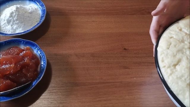 Рулеты с яблочным повидлом ВКУСНАЯ ДОМАШНЯЯ ВЫПЕЧКА смотреть онлайн