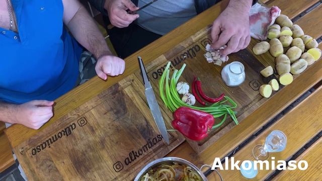 ПЕРЕПЕЛКИ на ЕЛКЕ! Шашлык из перепелок на костре, как приготовить сочно, супер рецепт!