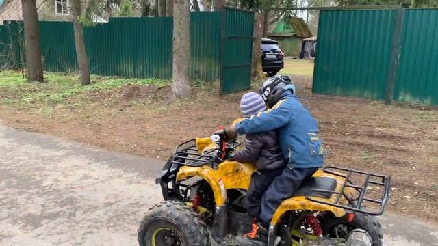 Обзор, тест и катание на взрослом квадроцикле GreenCamel Sahara А1500 (72V 1500W R10)