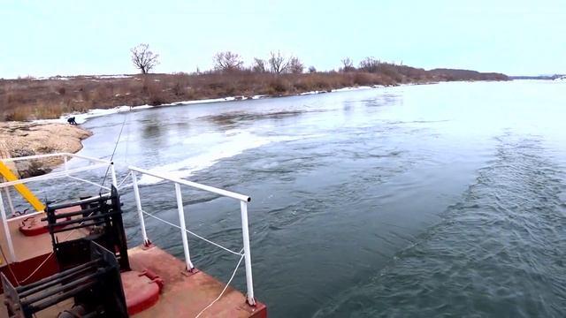 Понтонная переправа через реку Дон в Замятино Липецкая область 26 марта