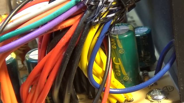 Как устроен БП компьютера? Блок питания за 7600 и за 930 рублей. Что внутри? - Собираем компьютер # смотреть онлайн