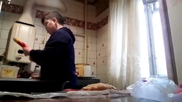 Готовлю пряники с мамой!!??Новогодняя выпечка. Учу готовить пряники . Выпечка для начинающих.