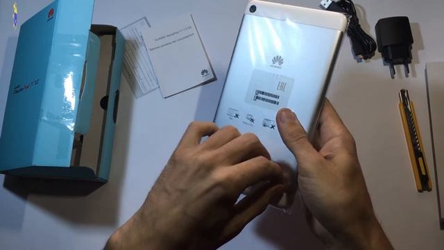 Распаковка планшета от фирмы Huawei MediaPad Т1 7 0 8GB 3G T1 (701u) Silver Black смотреть онлайн