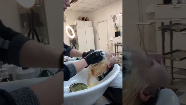 Органическая смывки и обесцвечивание корней смотреть онлайн