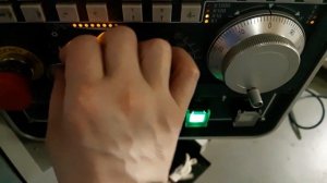 Выполнение программы с USB на стойке SYNTEC