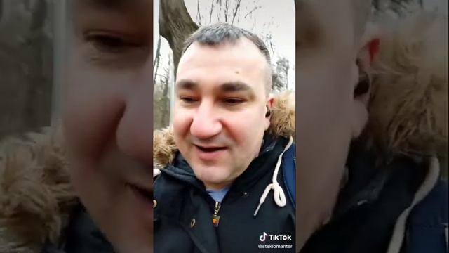 Прикол.дорогие женщины скоро 8 марта