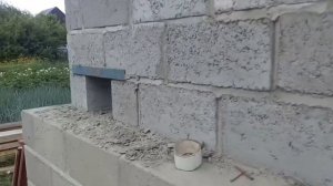 Дом из керамзитных бетонных блоков