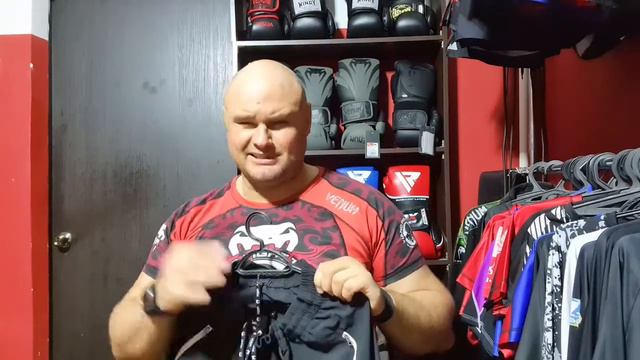 Личный опыт использования шорт Venum Contender Fit смотреть онлайн