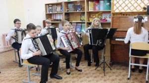 Ансамбль баянов и аккордеонов (2-я возрастная категория, от 5 до 8 человек)