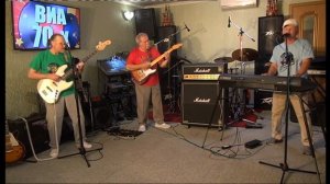 "Облака в реке" ( муз. А. Днепров. сл. И. Кохановский)