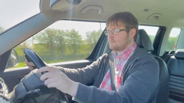 2010 Skoda Yeti 1.2 TSI S - Test drive смотреть онлайн