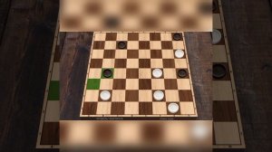 Играю в приложении шашки Уровень чемпиона