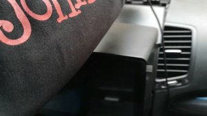 разборка передней понели магнитолы кия соренто 2