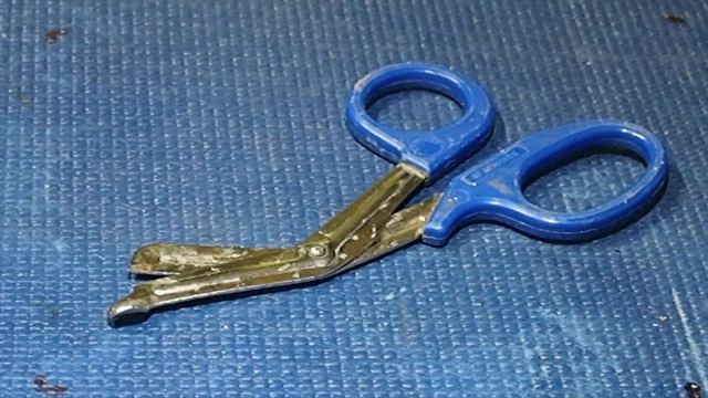 WHICH DIVE KNIFE? | A guide to underwater cutting tools | KNIFE, LINE CUTTER, NET SHEARS | EP4