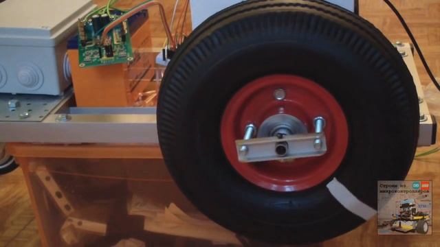 Большой железный робот. Часть 3: Энкодеры и звук смотреть онлайн