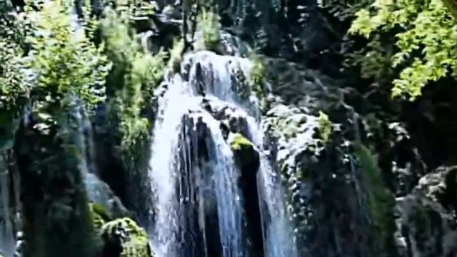 МУЗЫКА ПАДАЮЩЕЙ ВОДЫ смотреть онлайн