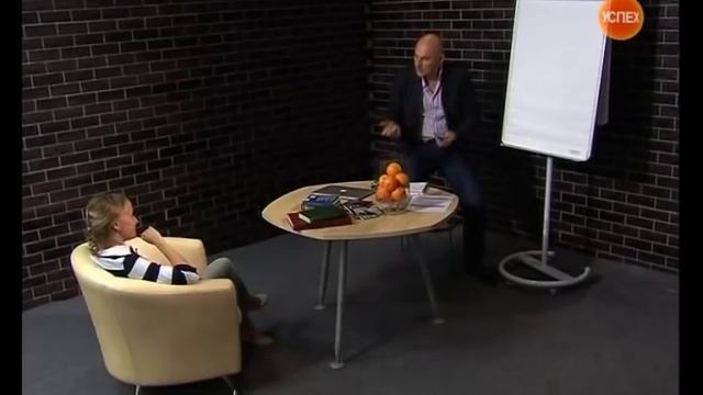 Техники ответов на вопросы аудитории. Радислав Гандапас. часть 5 (серия 5)