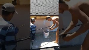Нанесение декоративной штукатурки БАРАШЕК на фасад.