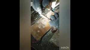 Очищаем гараж от хлама.Хозяин гаража оказался..