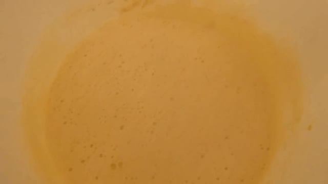 Открытый луковый пирог.Сочный ароматный пирог с луковой начинкой.