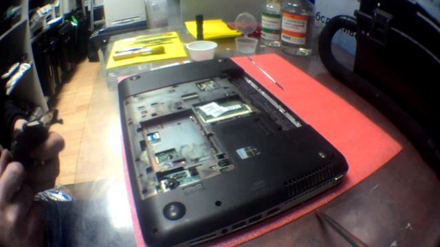 Чистка системы охлаждения ноутбука HP смотреть онлайн