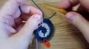 Как связать СПИРАЛЬ крючком из двух цветов ? Подробный мастер-класс