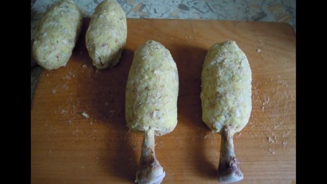 Картофельные котлеты с курицей в сухарях смотреть онлайн