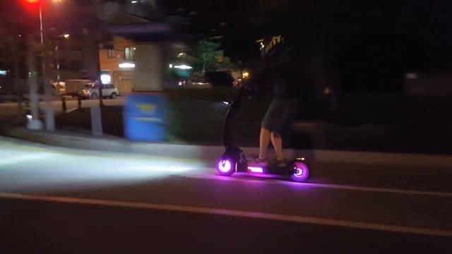 전동킥보드 electric scooter / WEPED ver.R смотреть онлайн
