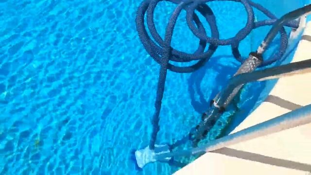 КАК ОЧИСТИТЬ БАССЕЙН смотреть онлайн